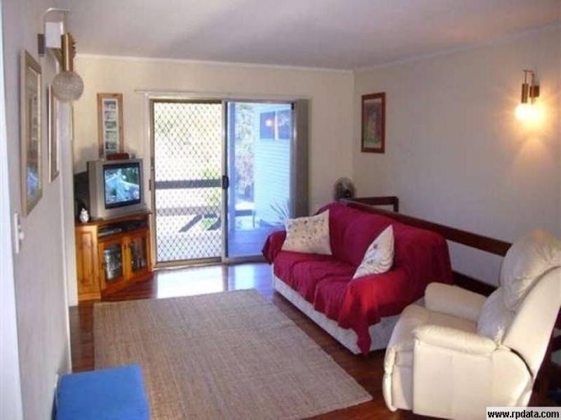 36 Gordon Road, Ferny Hills QLD 4055