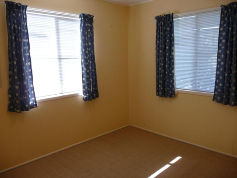 18 Bygrave Street, Strathpine QLD 4500