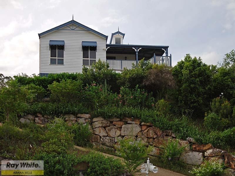 28 Woodtop Court, Ferny Hills QLD 4055