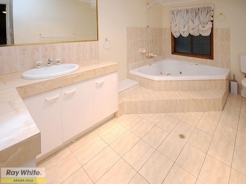 3 Rosella Court, Ferny Hills QLD 4055