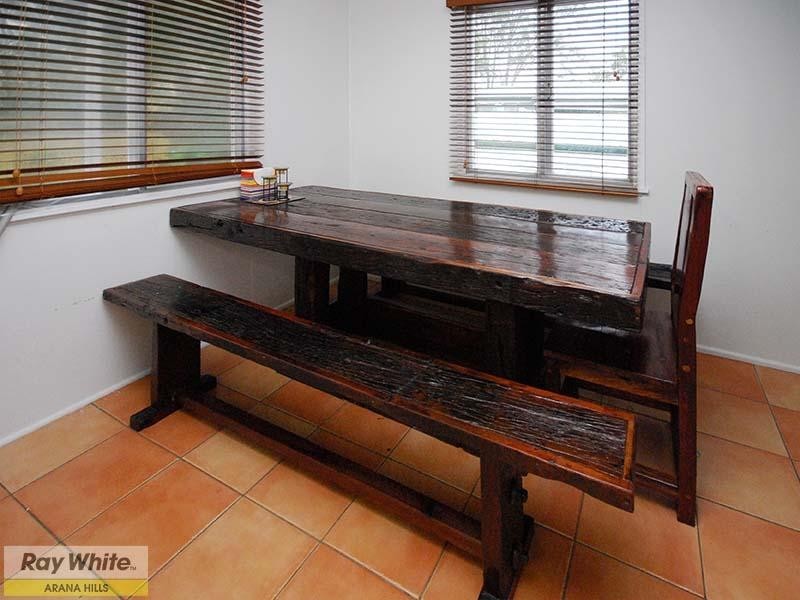 4 Menangle Avenue, Arana Hills QLD 4054