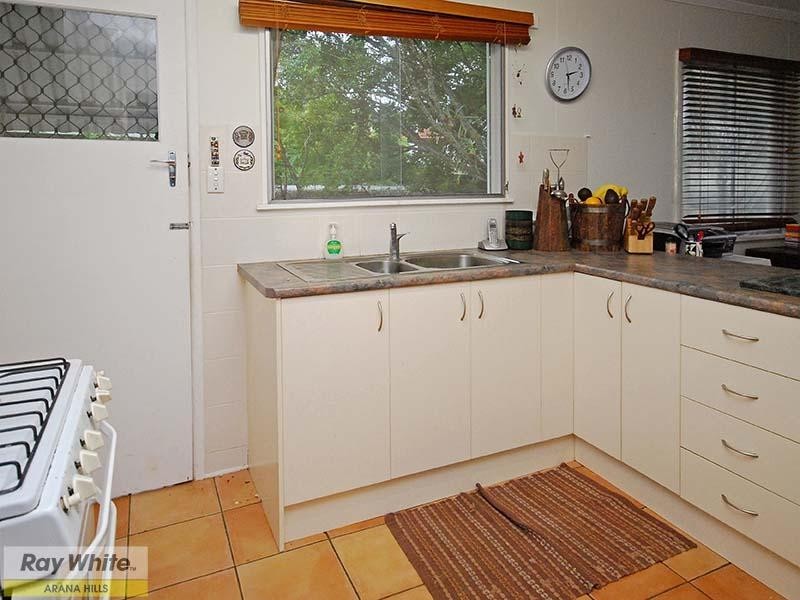 4 Menangle Avenue, Arana Hills QLD 4054