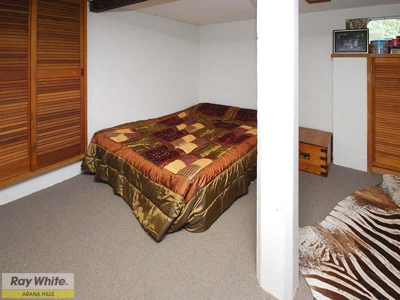 4 Menangle Avenue, Arana Hills QLD 4054