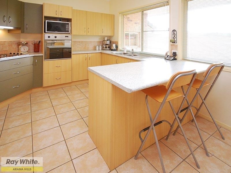 9 Reginald Avenue, Arana Hills QLD 4054