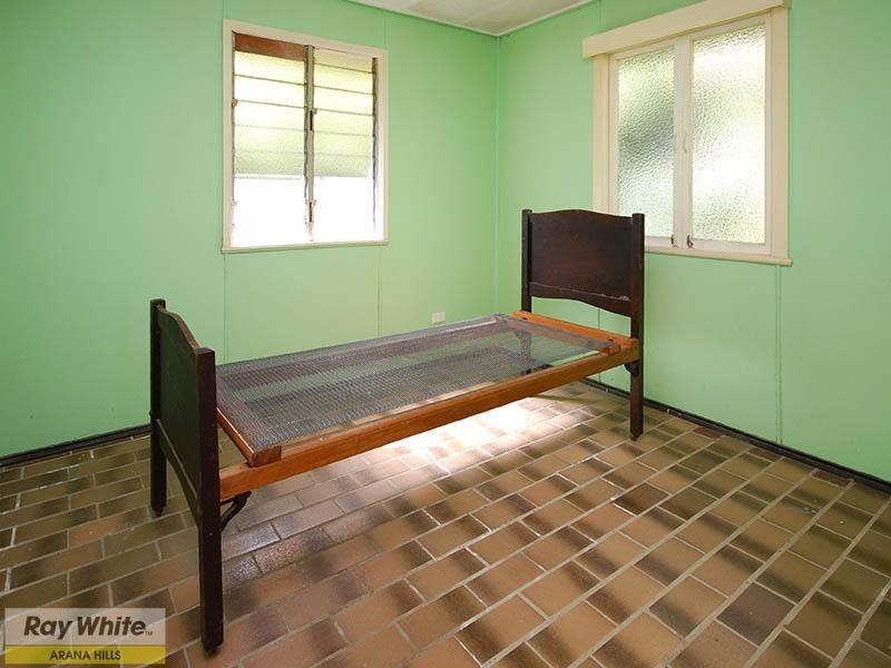 80 Minto Crescent, Arana Hills QLD 4054