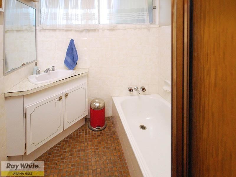 5 Tarnee Street, Ferny Hills QLD 4055