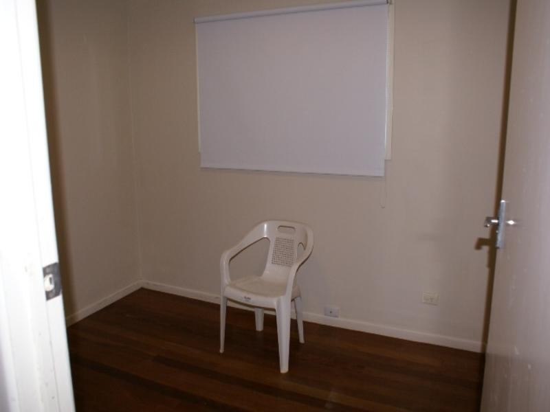 1129 South Pine Road, Arana Hills QLD 4054