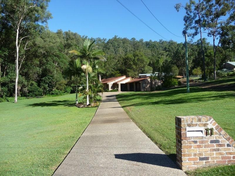 11 Pheobe Court, Bunya QLD 4055