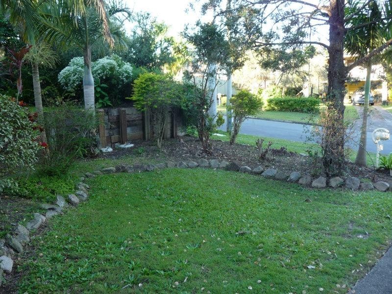 6 Alkoomi Avenue, Ferny Hills QLD 4055