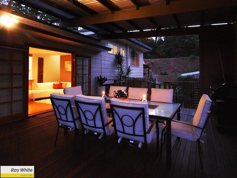 Arana Hills QLD 4054