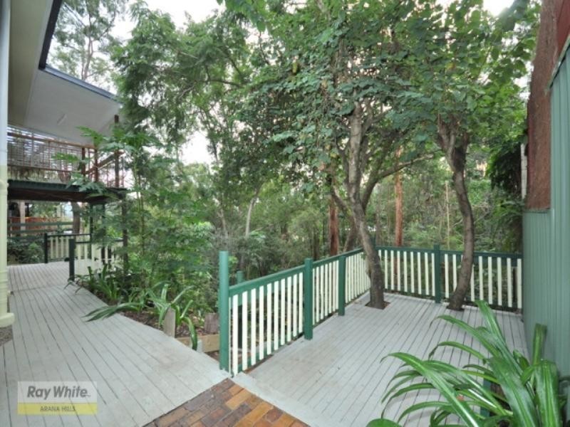 5 Caesar Road, Ferny Hills QLD 4055