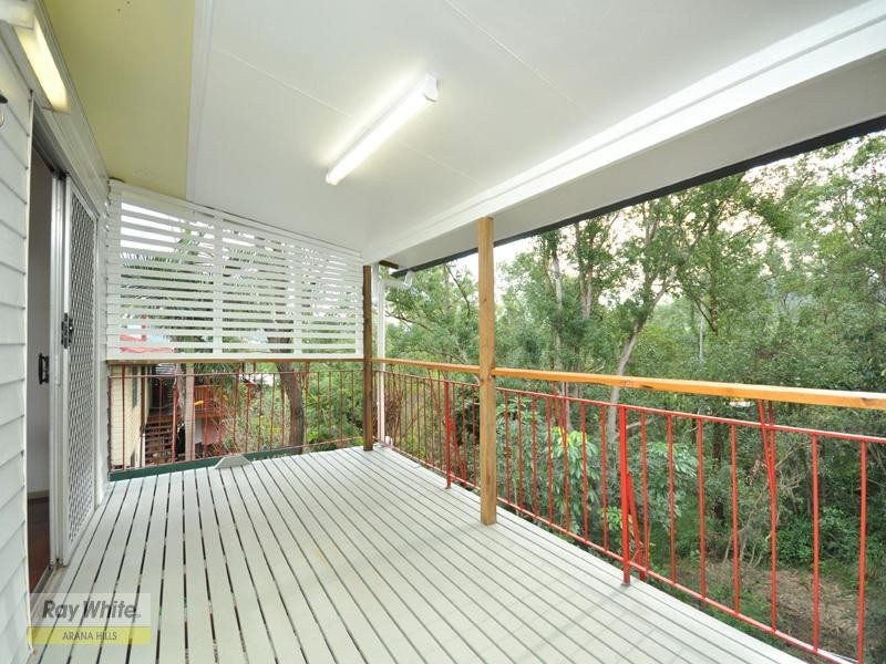 5 Caesar Road, Ferny Hills QLD 4055