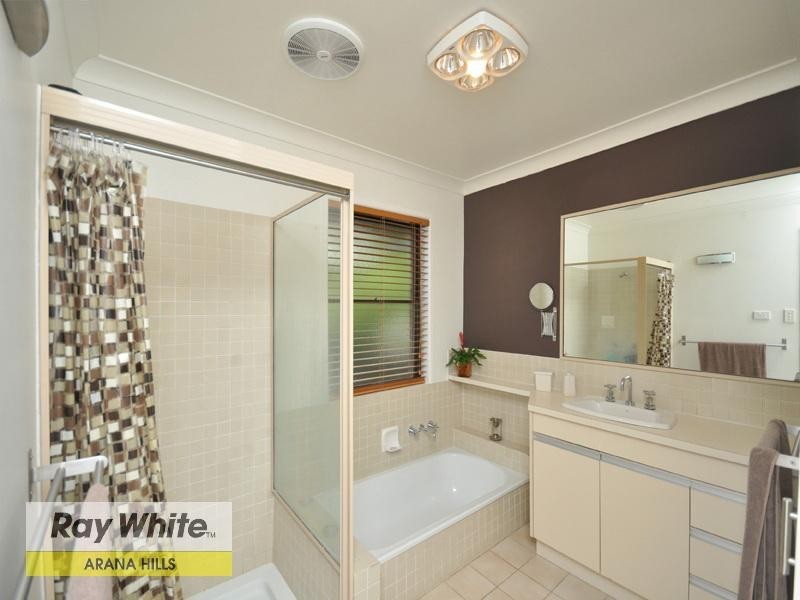 27 Corrofin Street, Ferny Grove QLD 4055