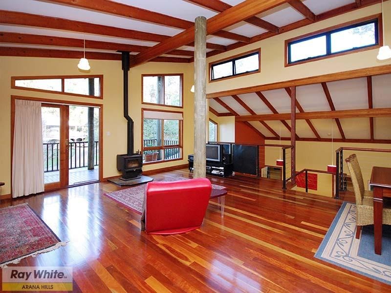 6 Woodbeck Court, Ferny Hills QLD 4055