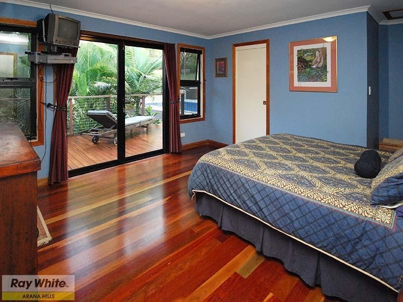 6 Woodbeck Court, Ferny Hills QLD 4055