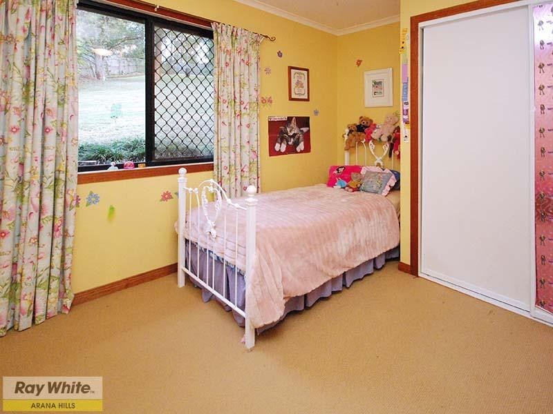 6 Woodbeck Court, Ferny Hills QLD 4055