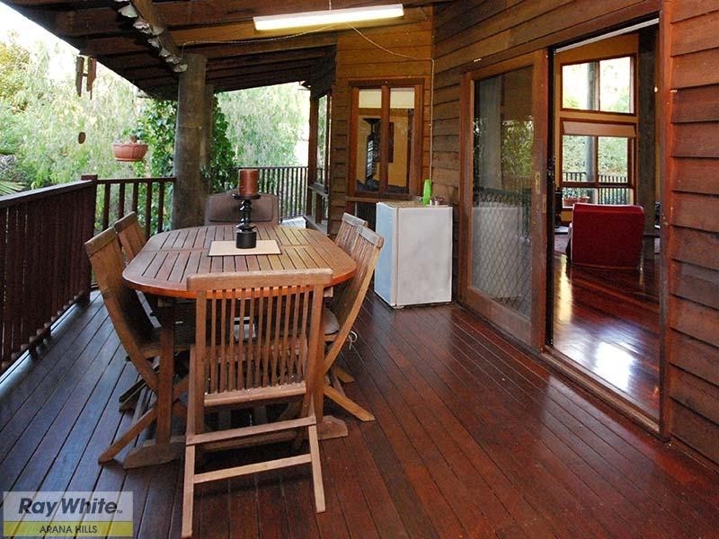 6 Woodbeck Court, Ferny Hills QLD 4055