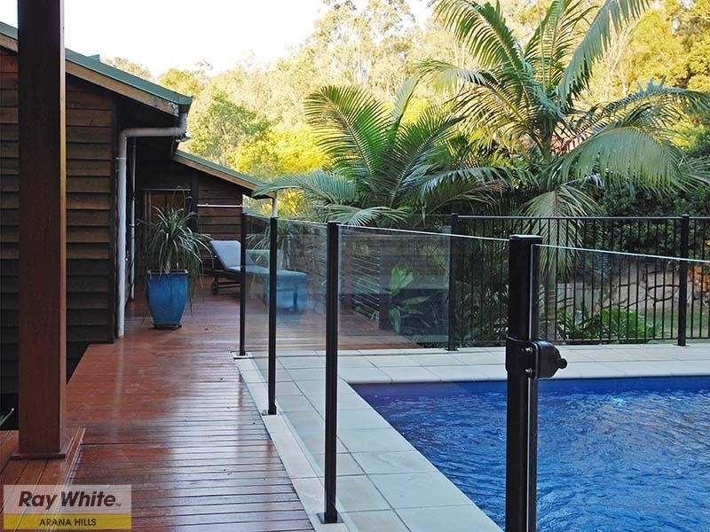 6 Woodbeck Court, Ferny Hills QLD 4055