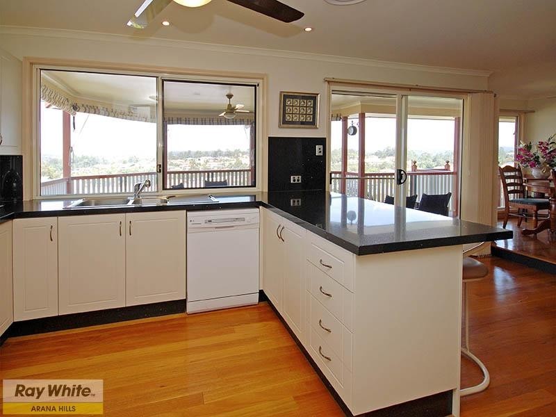 1 Kardinal Court, Eatons Hill QLD 4037