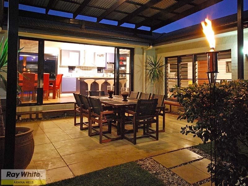 12 Monica Court, Eatons Hill QLD 4037