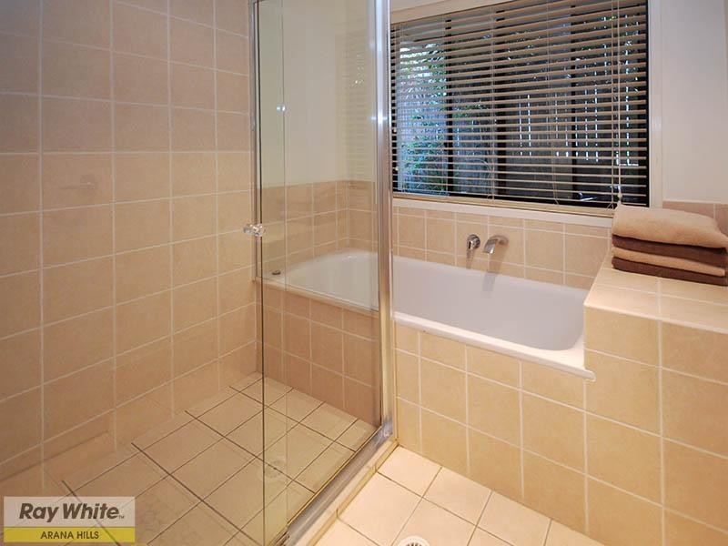 12 Monica Court, Eatons Hill QLD 4037