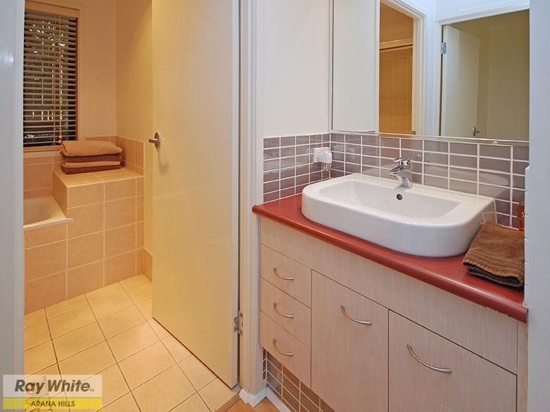 12 Monica Court, Eatons Hill QLD 4037