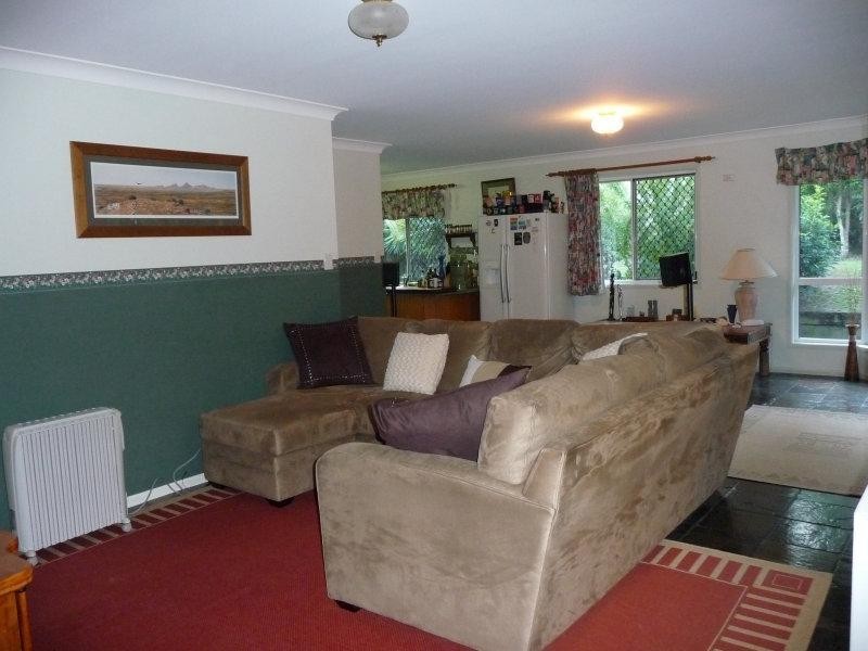 Arana Hills QLD 4054