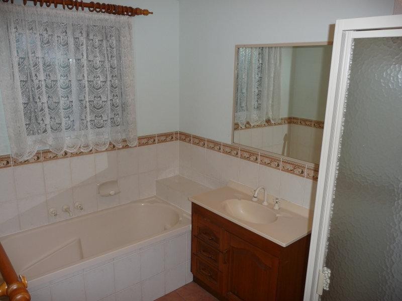 Arana Hills QLD 4054