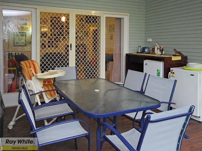 Arana Hills QLD 4054