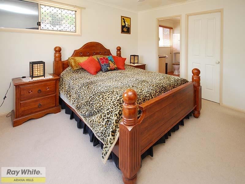 1 Kardinal Court, Eatons Hill QLD 4037