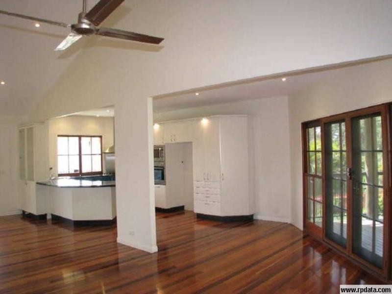 24 Berkeley Place, Ferny Grove QLD 4055