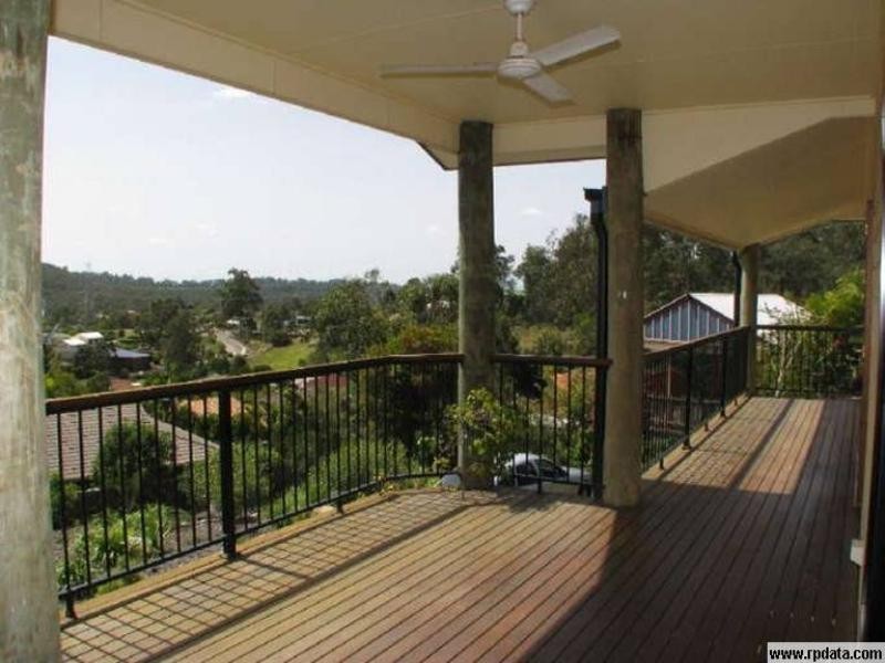 24 Berkeley Place, Ferny Grove QLD 4055