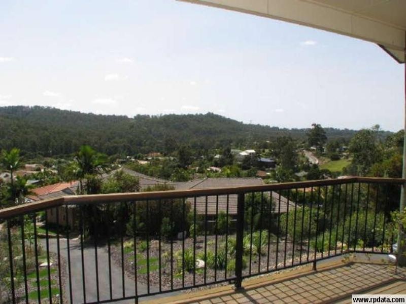 24 Berkeley Place, Ferny Grove QLD 4055