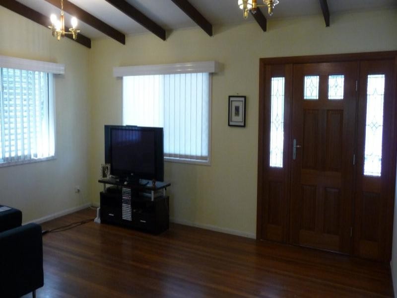 18 Perwell Street, Keperra QLD 4054