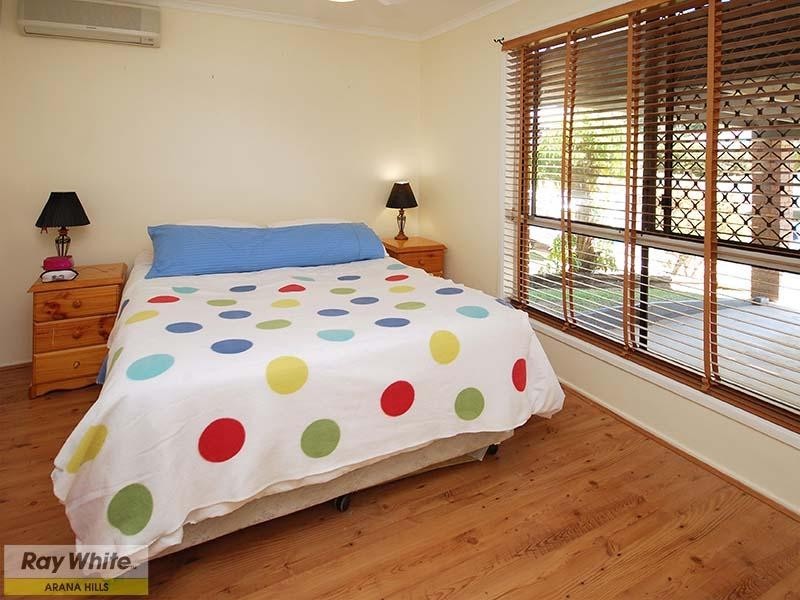 4 Carmont Court, Ferny Hills QLD 4055