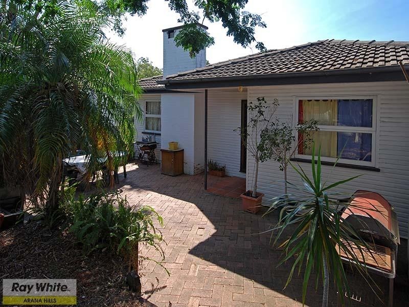 8 Park Road, Arana Hills QLD 4054