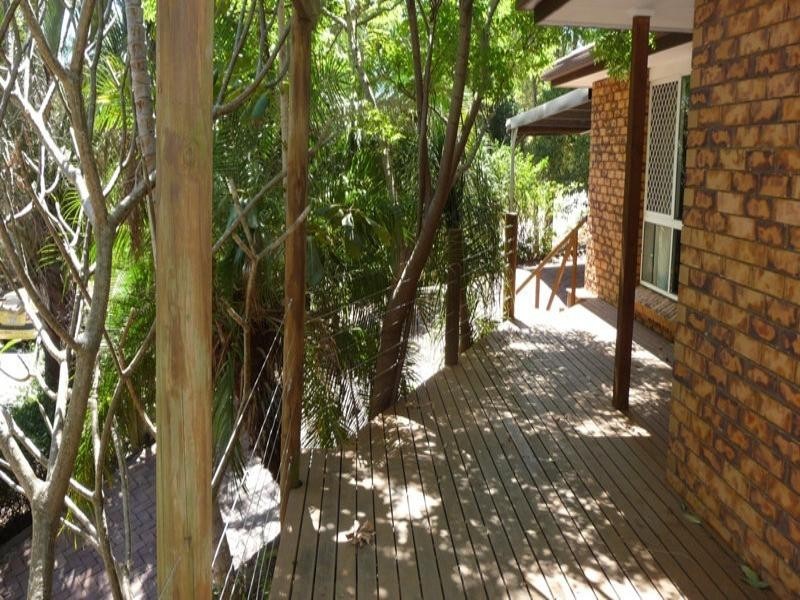 36 Yathong Court, Arana Hills QLD 4054