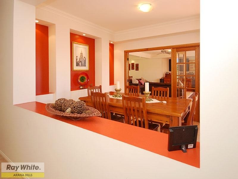 8 Dellwood Court, Ferny Hills QLD 4055