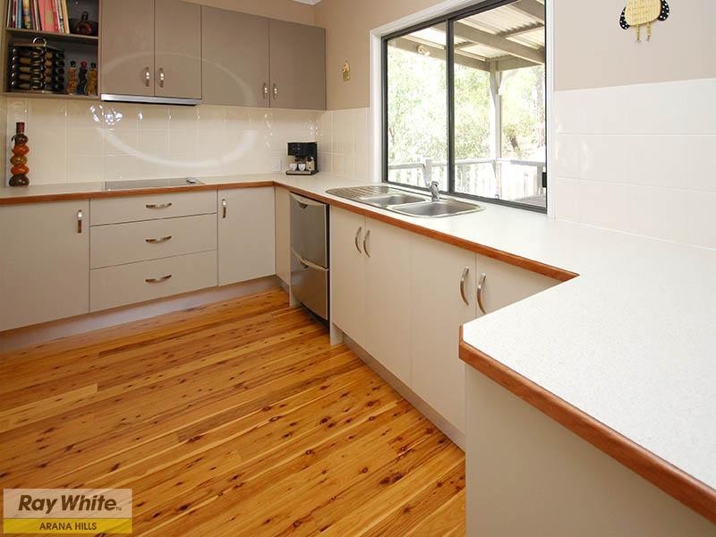 162 Saraband Drive, Eatons Hill QLD 4037