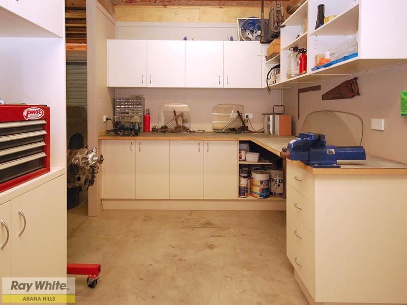 162 Saraband Drive, Eatons Hill QLD 4037