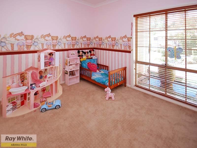 8 Dellwood Court, Ferny Hills QLD 4055