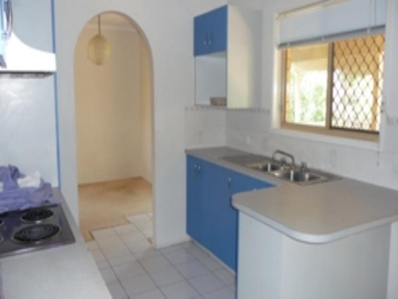 15 Tetragona Drive, Arana Hills QLD 4054