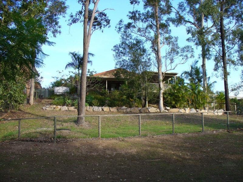 Arana Hills QLD 4054