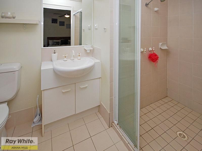 4 Whitewood Place, Arana Hills QLD 4054