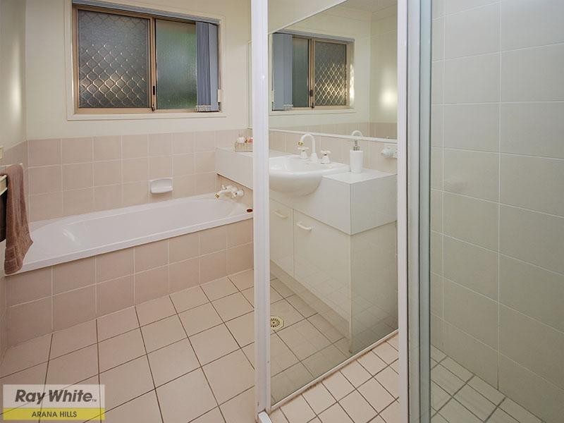 4 Whitewood Place, Arana Hills QLD 4054