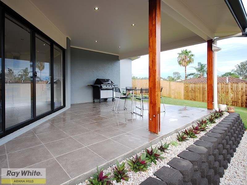 17 Penambul Crescent, Ferny Hills QLD 4055