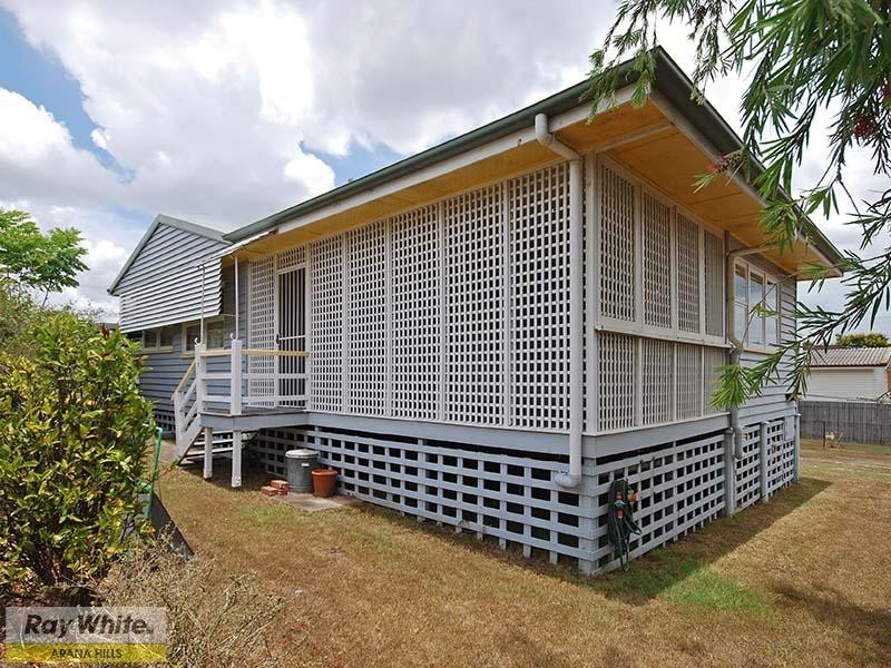 55 Harold Street, Stafford QLD 4053