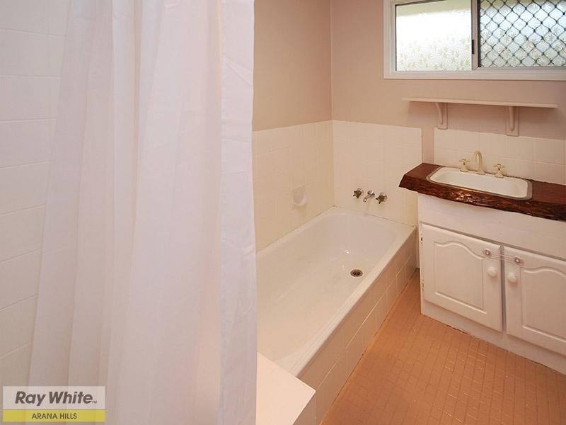 Arana Hills QLD 4054