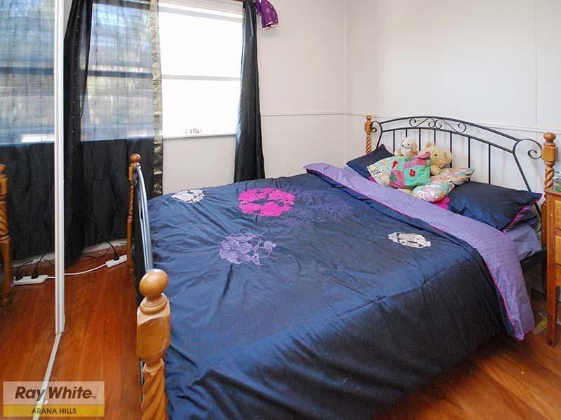 Arana Hills QLD 4054