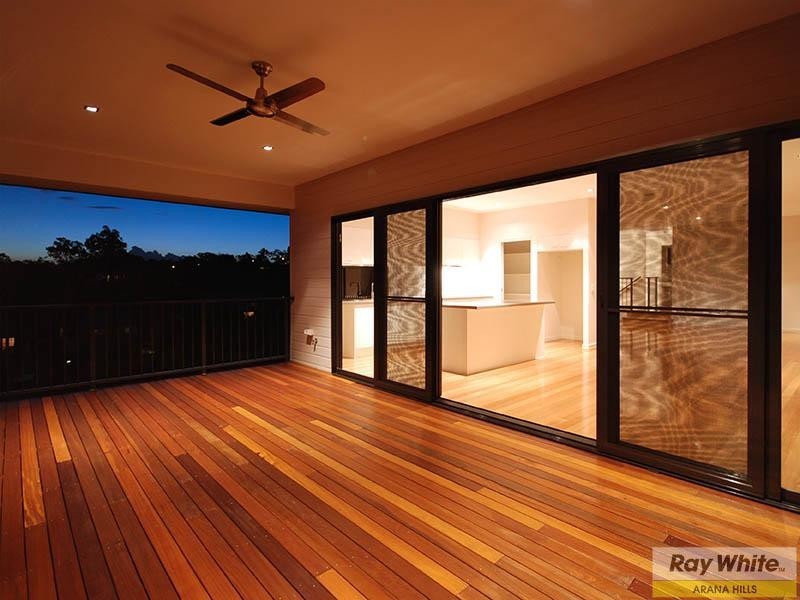 Arana Hills QLD 4054